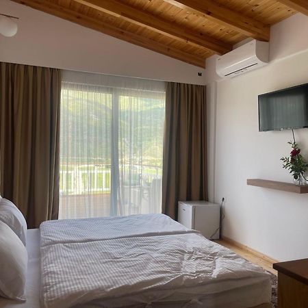 Guest-Room Zoi&Teri Tepelene Luaran gambar