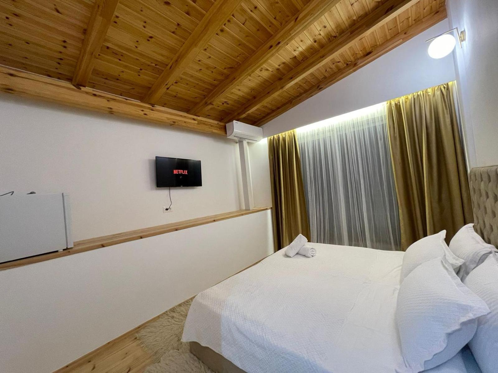 Guest-Room Zoi&Teri Tepelene Luaran gambar
