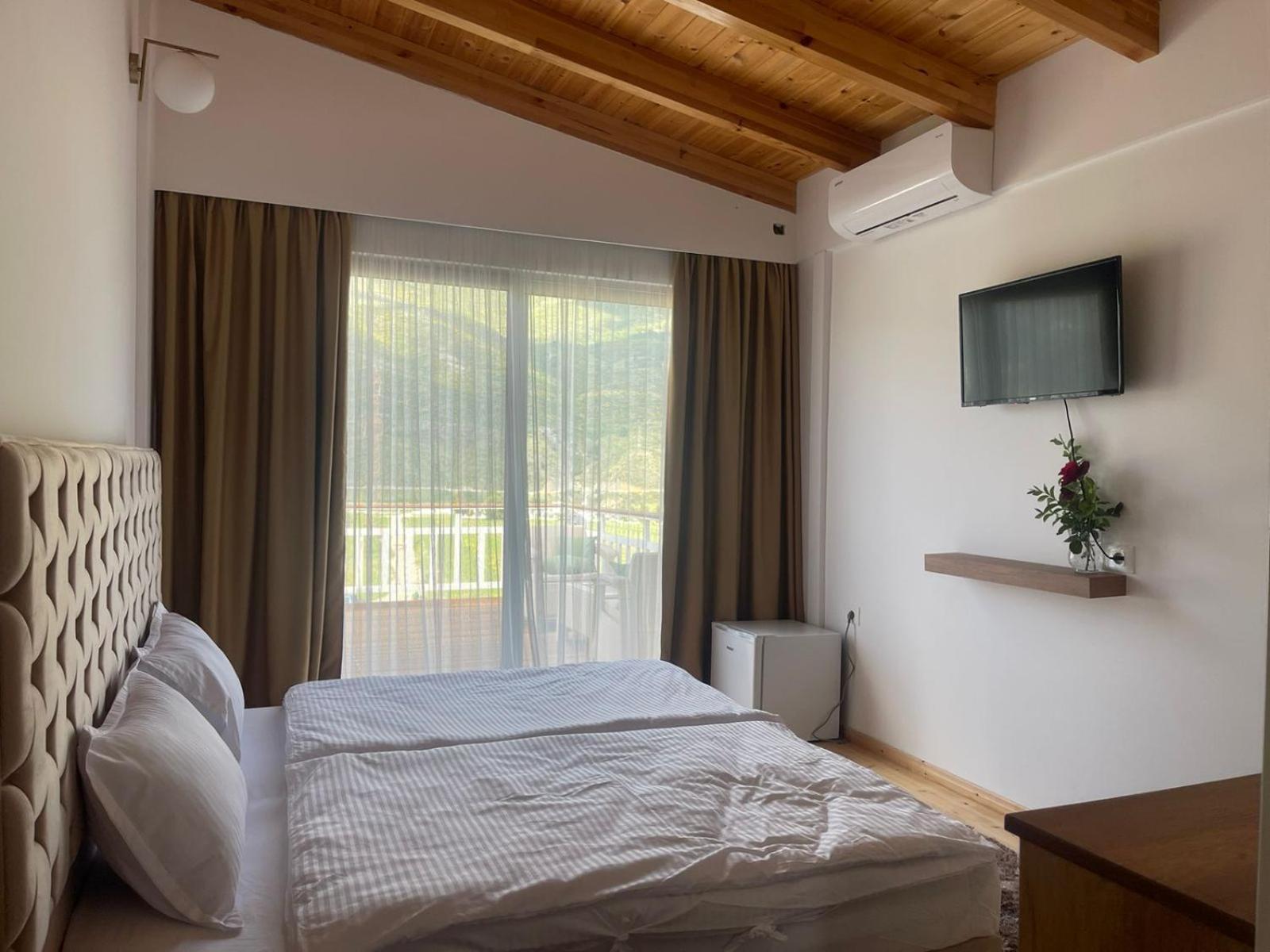 Guest-Room Zoi&Teri Tepelene Luaran gambar